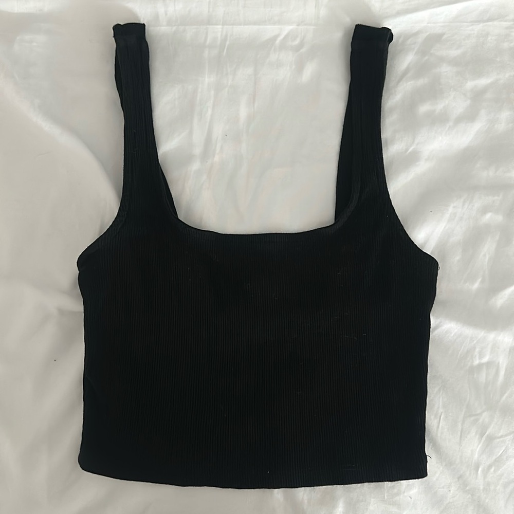 Basic black top